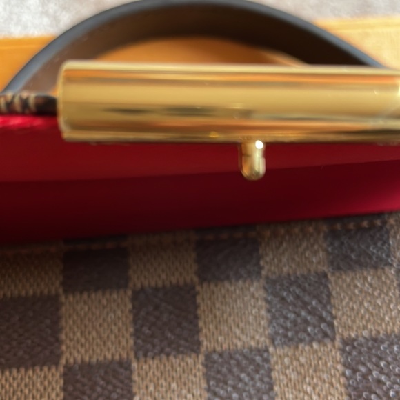 Louis Vuitton Croisette crossbody bag - Picture 3 of 7